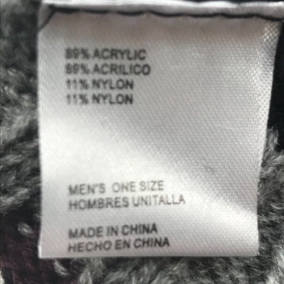 Winter Essentials Men's One Size Gray/Black/Burgundy Stripes Knit Beanie New - Picture 5 of 7